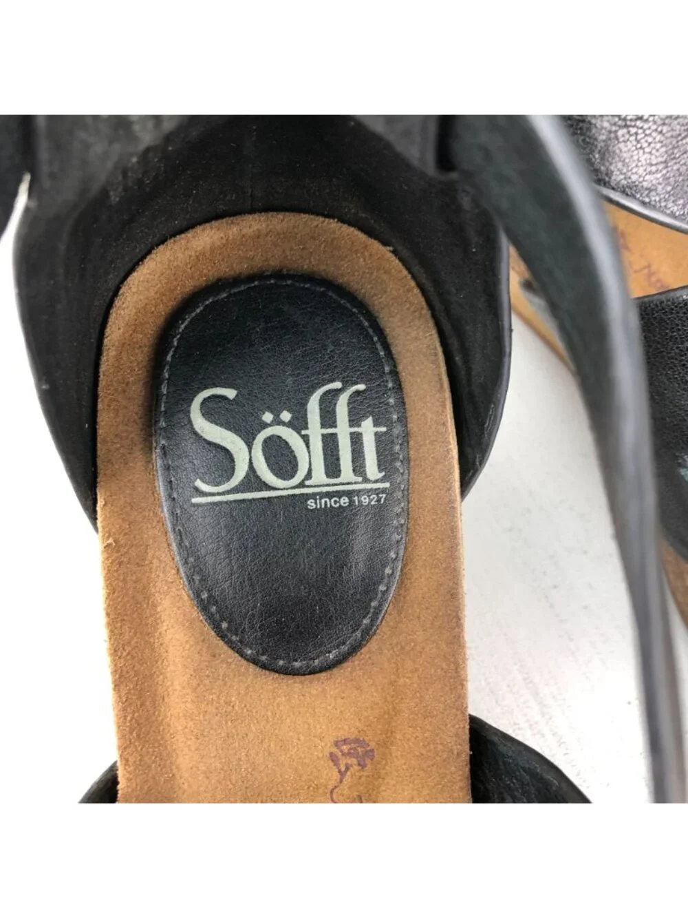 Sofft Women's Size 7.5M Vara Black Leather Open Toe Wedge Heel Sandals